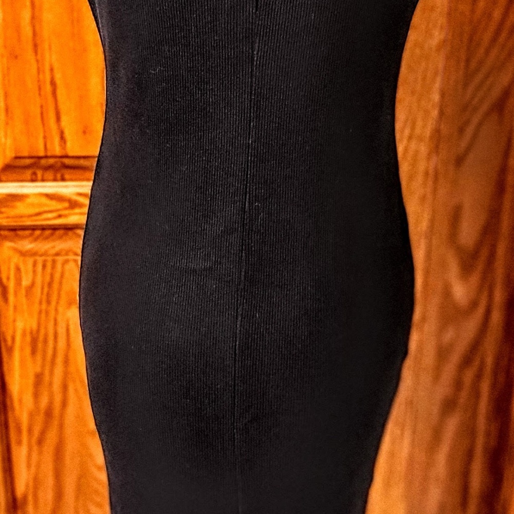 Vintage Currant Sleeveless Sheath Dress with Slit